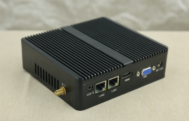 智能集中控制器